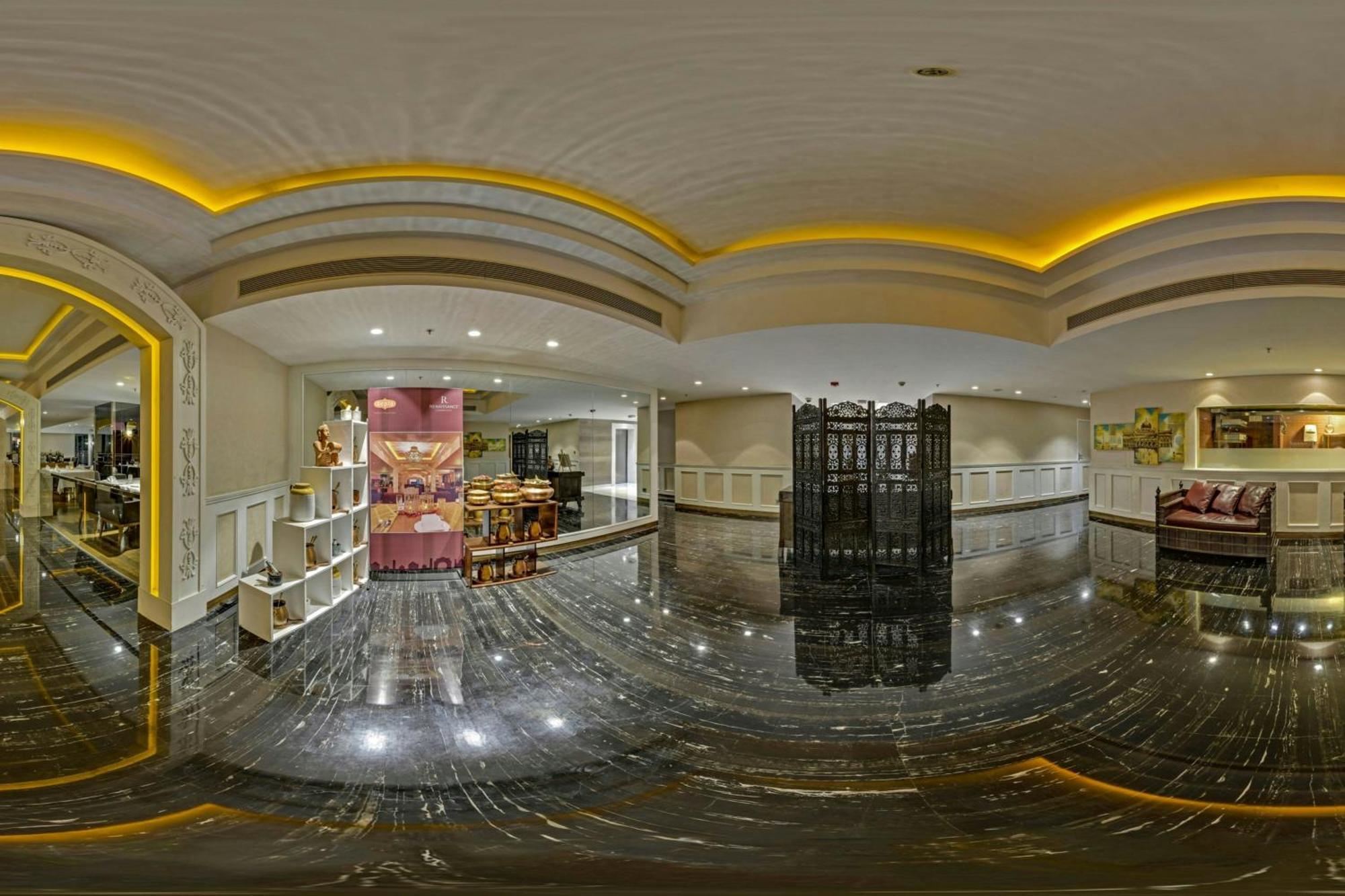 Renaissance Lucknow Hotel, Gomti Nagar Buitenkant foto