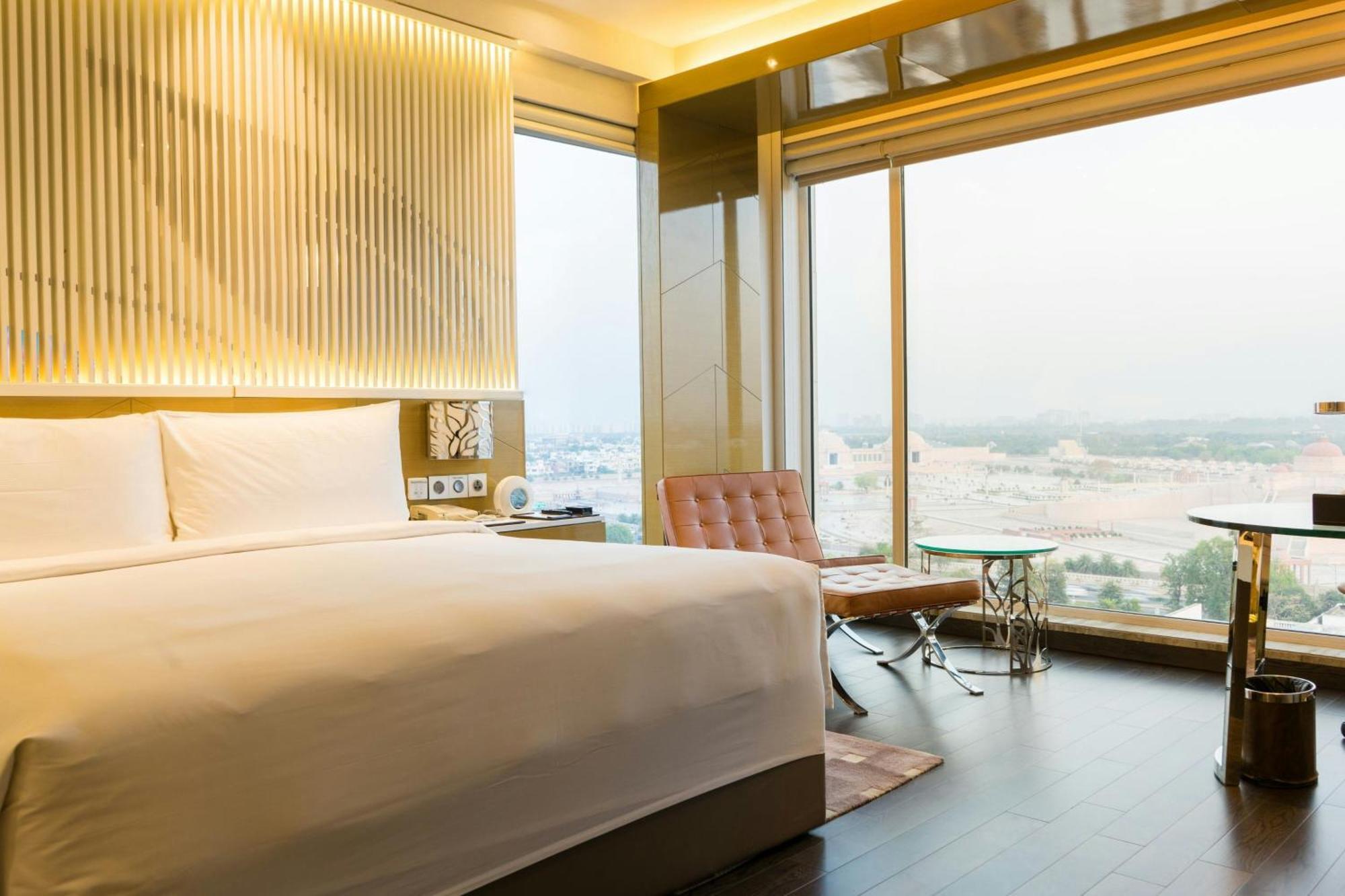 Renaissance Lucknow Hotel, Gomti Nagar Buitenkant foto