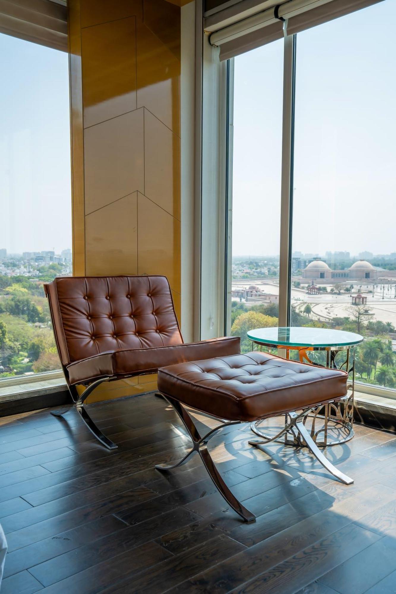Renaissance Lucknow Hotel, Gomti Nagar Buitenkant foto