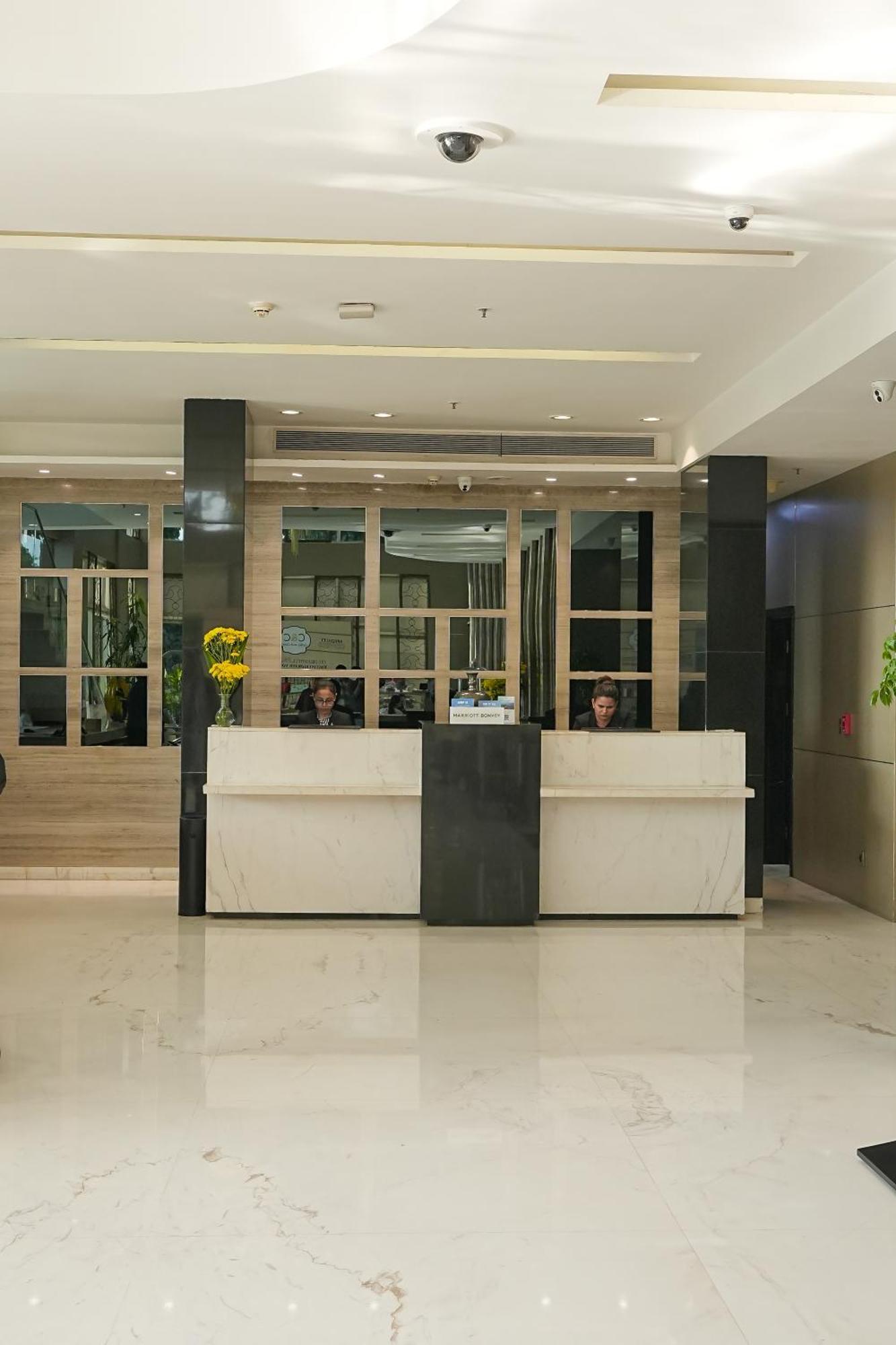 Renaissance Lucknow Hotel, Gomti Nagar Buitenkant foto